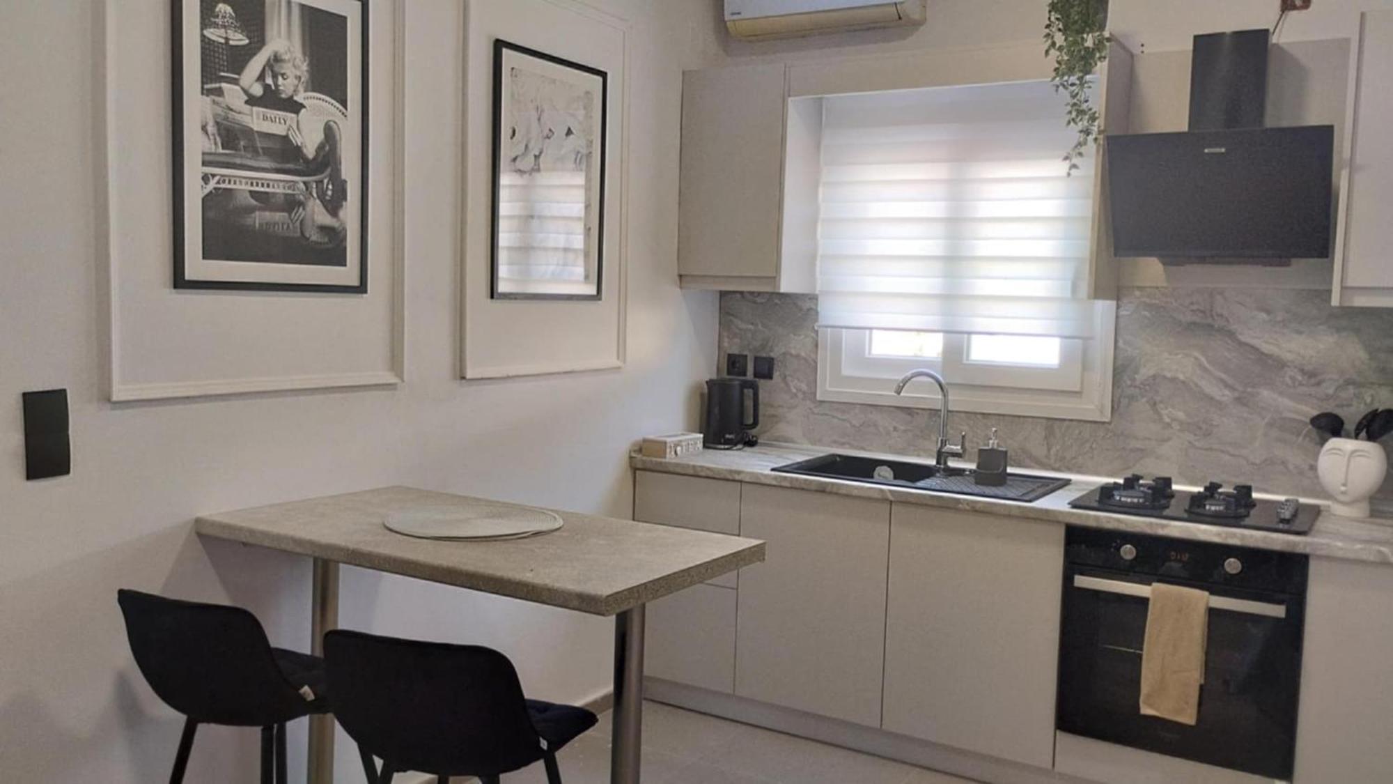 Inas Apartments 2 莱夫基米 外观 照片